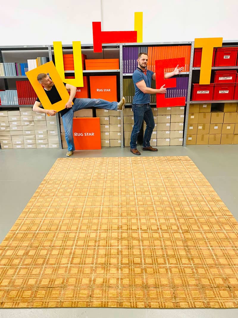 RUG-STAR-OUTLET-RedCheck-Original-800056-01