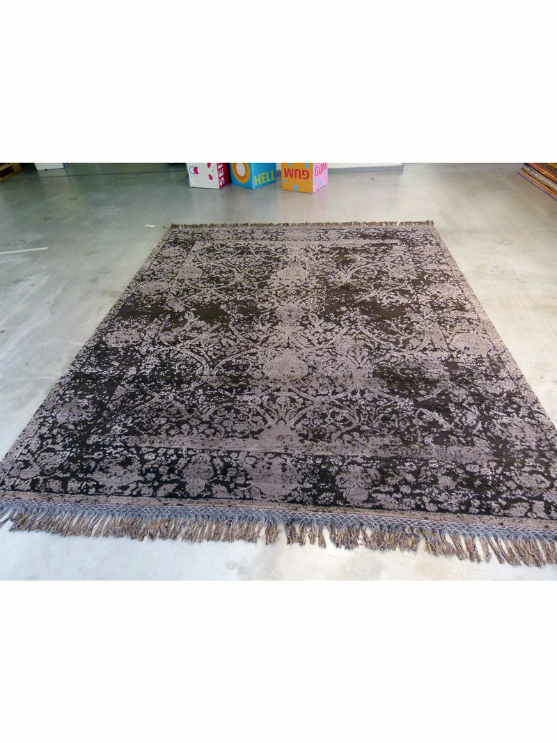 Persia-03_SilverToffee_NaturalBrownBG_ID-801199_BS