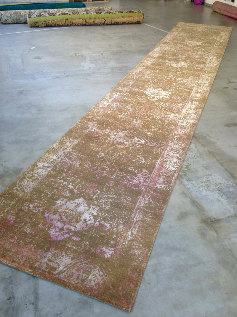 Rajasthan-01-ZeroPile-EyeCandyPink-on-NaturalGrey-Runner-115x660-ID-400416-BS